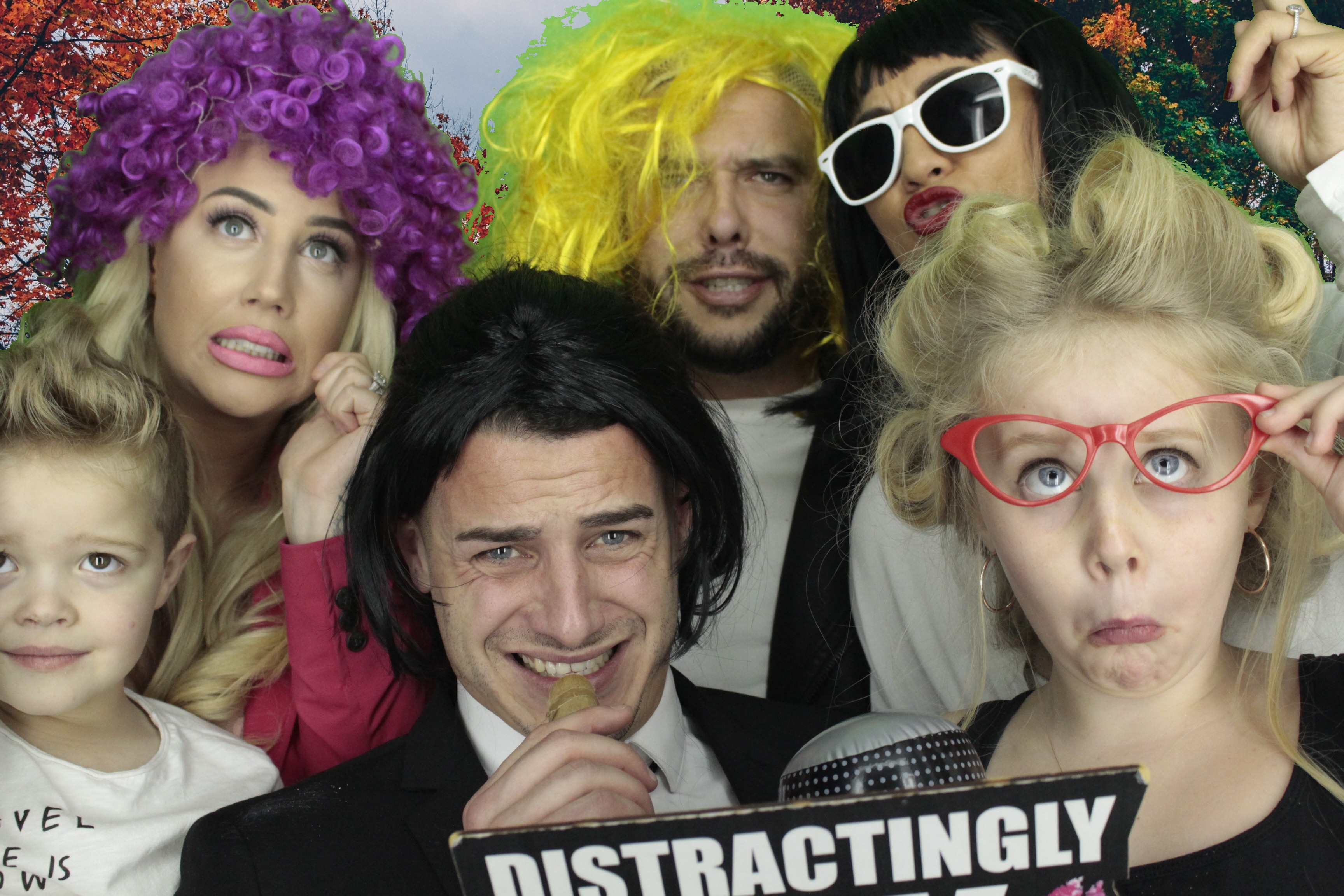 Sams 30th Netflix Party | View more photos from the event at gallery.myphotoboothexperience.co.uk/u/MyPhotoBoothExperienceLtd/Sams-30th-Netflix-Party